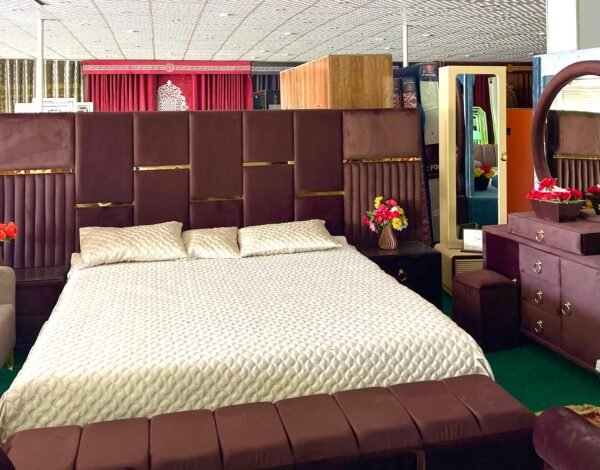 KHAN POSHING BED