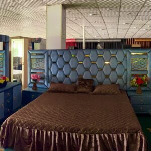 POSHING BED & DRESSING