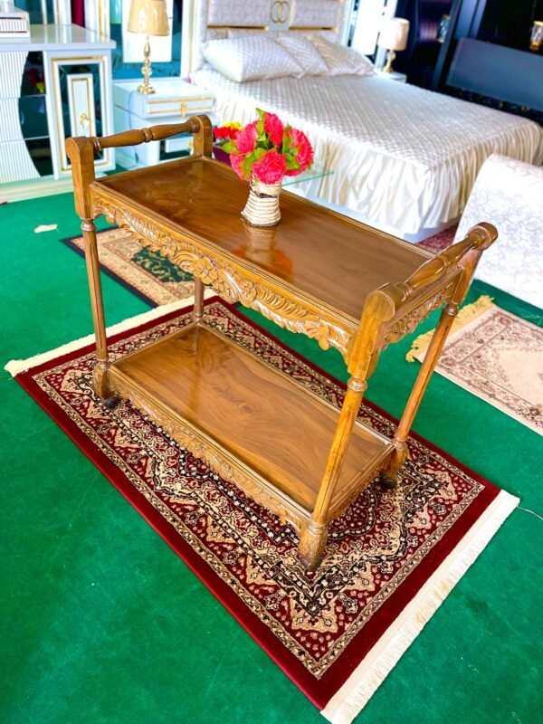 TEA TROLLY